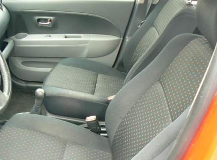 Daihatsu - Sirion