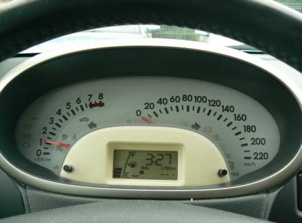 Daihatsu - Sirion