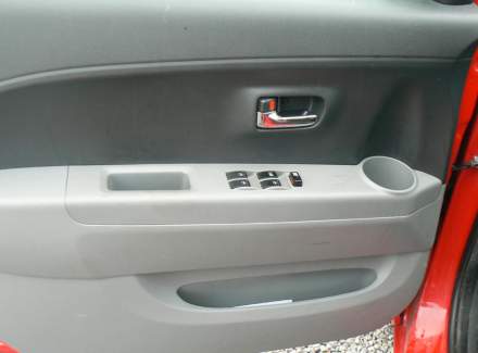 Daihatsu - Sirion
