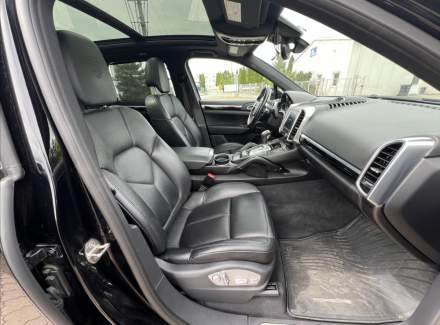 Porsche - Cayenne