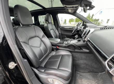 Porsche - Cayenne
