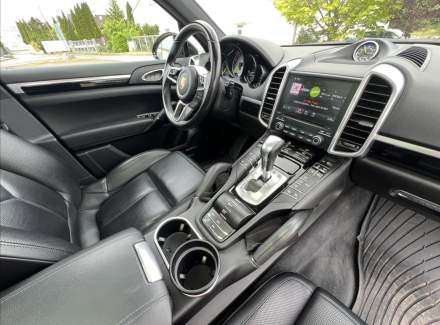 Porsche - Cayenne