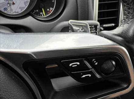 Porsche - Cayenne