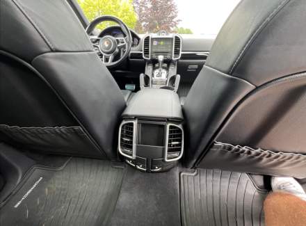 Porsche - Cayenne