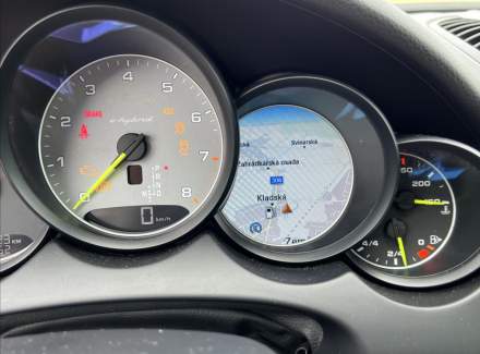 Porsche - Cayenne