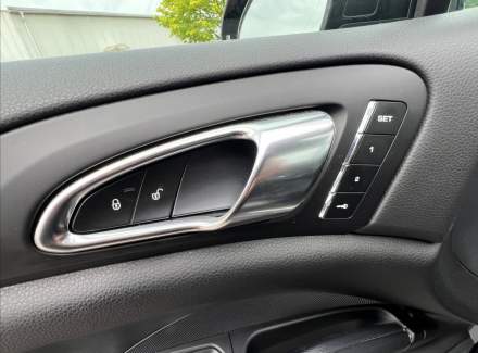 Porsche - Cayenne
