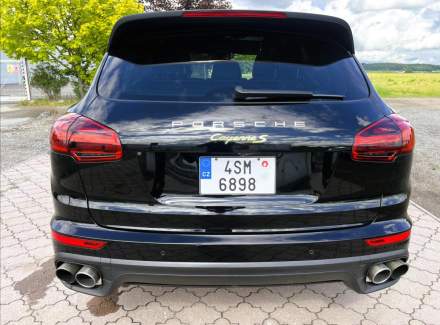 Porsche - Cayenne