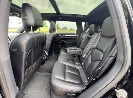 Porsche - Cayenne