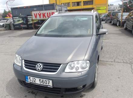 Volkswagen - Touran