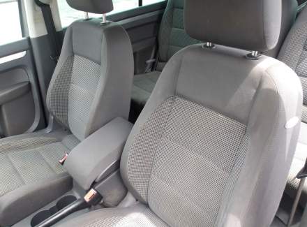 Volkswagen - Touran