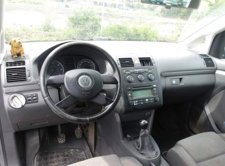 Volkswagen - Touran