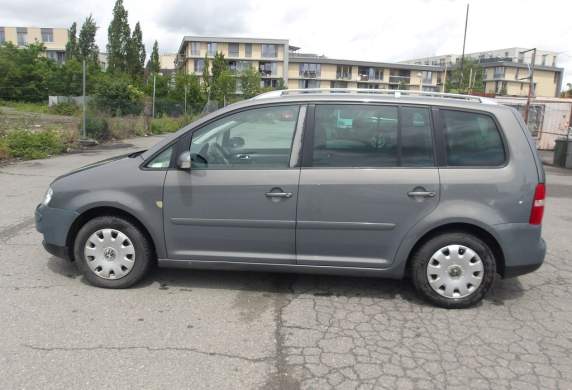 Volkswagen - Touran
