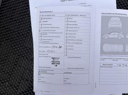 Volkswagen - Golf