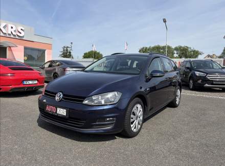 Volkswagen - Golf