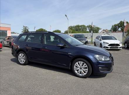 Volkswagen - Golf
