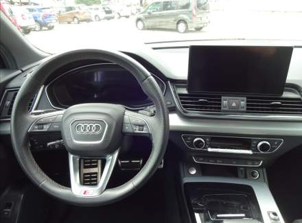 Audi - SQ5