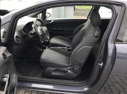 Opel - Corsa