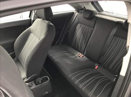 Opel - Corsa