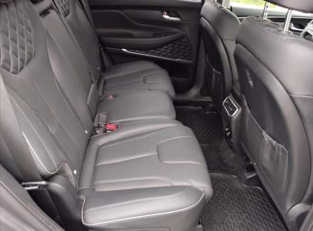 Hyundai - Santa FE
