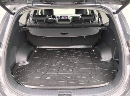 Hyundai - Santa FE