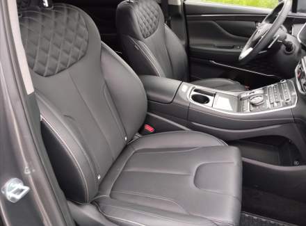 Hyundai - Santa FE