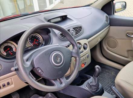 Renault - Clio