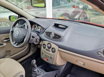 Renault - Clio