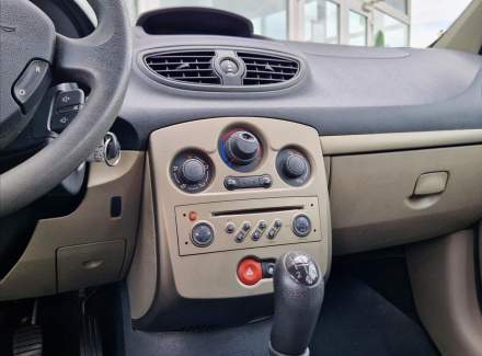 Renault - Clio