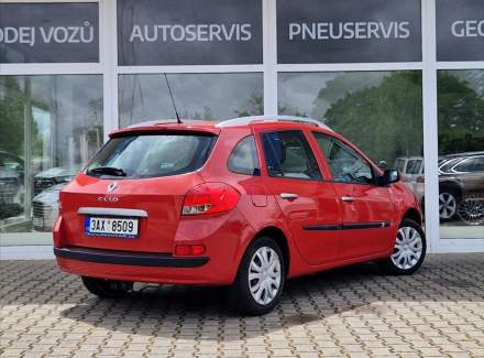 Renault - Clio