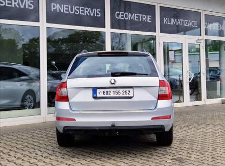 Škoda - Octavia