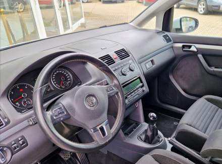 Volkswagen - Touran