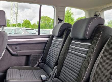 Volkswagen - Touran