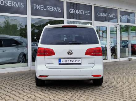 Volkswagen - Touran