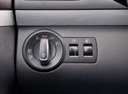 Volkswagen - Touran