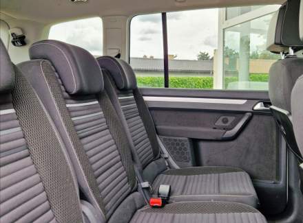 Volkswagen - Touran
