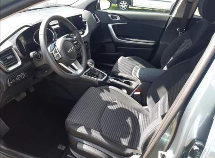 Kia - Cee'd