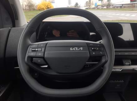 Kia - EV2