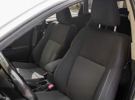 Toyota - Auris