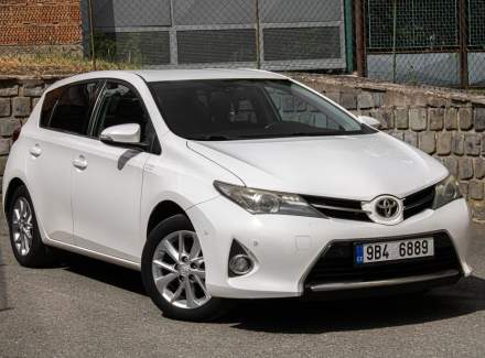 Toyota - Auris