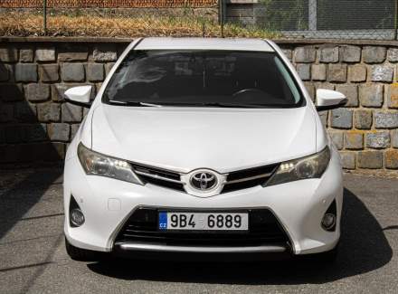 Toyota - Auris