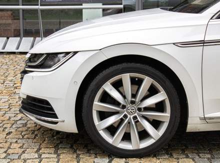 Volkswagen - Arteon