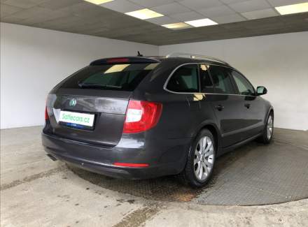 Škoda - Superb
