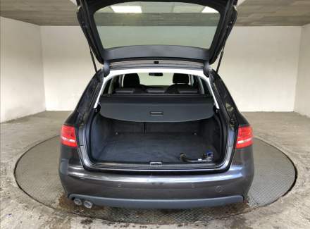 Audi - A4