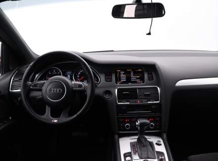 Audi - Q7