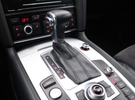 Audi - Q7