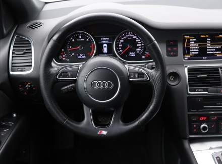 Audi - Q7
