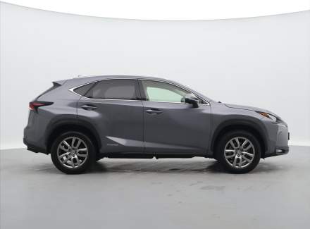 Lexus - NX