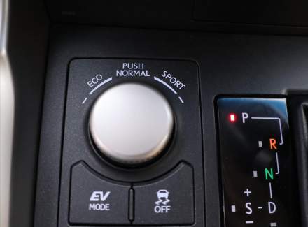 Lexus - NX