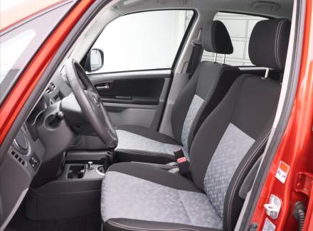 Suzuki - SX4