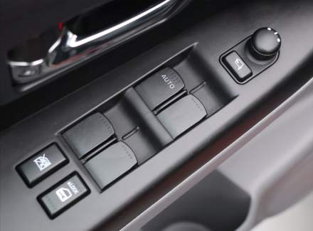 Suzuki - SX4